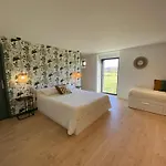 Oh Coeur Du Bouyssou Bed and Breakfast